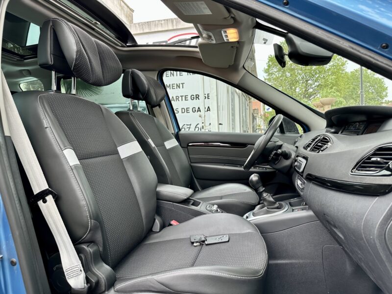 RENAULT SCÉNIC III 2013