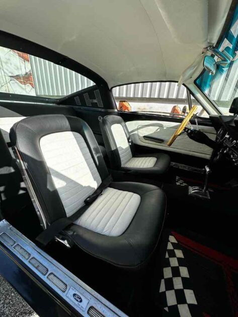 FORD MUSTANG FASTBACK CLONE 350 HERTZ REPRISE POSSIBLE