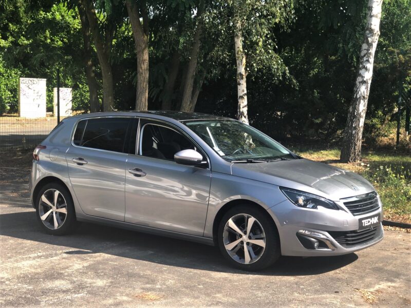 PEUGEOT 308 2016