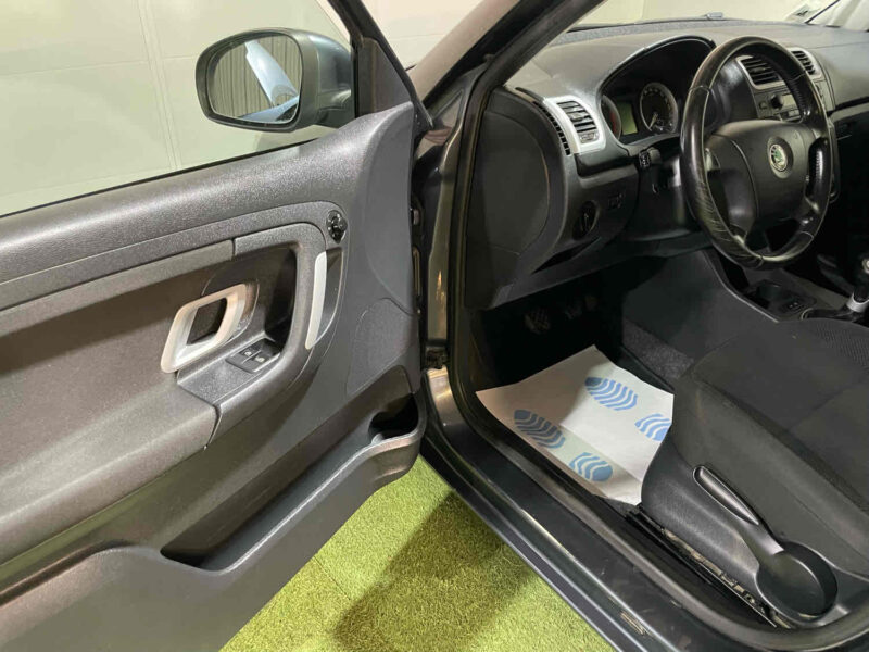 SKODA FABIA II Combi 2009 1.9 TDI 105 cv