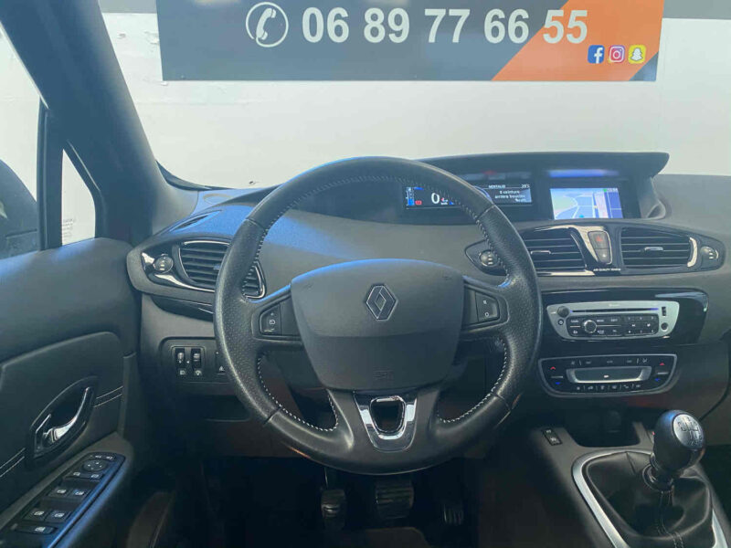 RENAULT SCÉNIC  2013