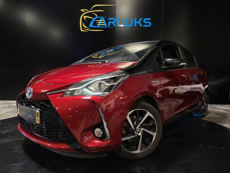 TOYOTA YARIS HYBRIDE 100h Collection / Pack City , Caméra , Régulateur , Led