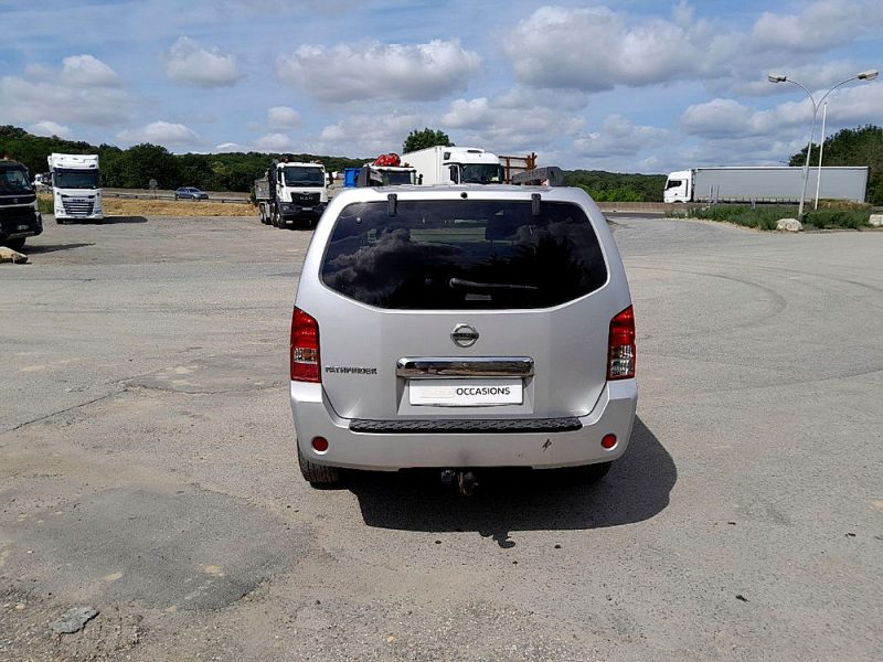 NISSAN PATHFINDER 7 PLACES 2008