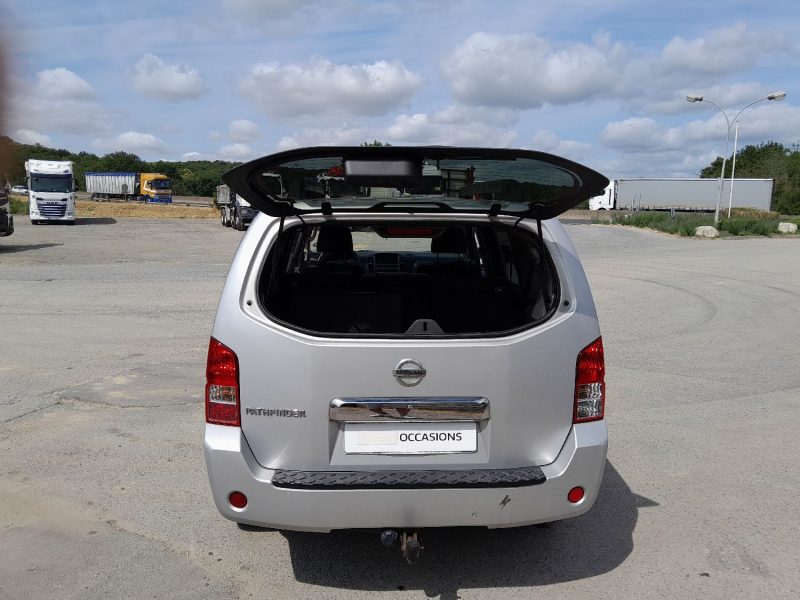 NISSAN PATHFINDER 7 PLACES 2008