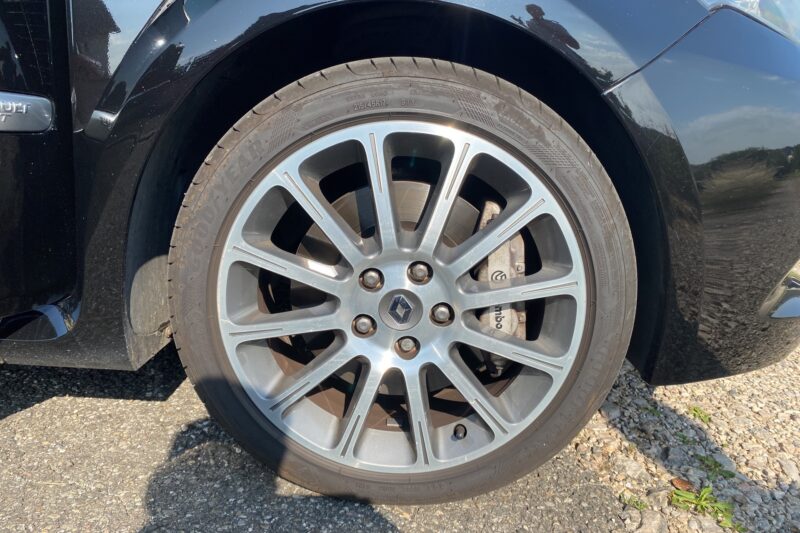 RENAULT CLIO III RS 2.0 16S 200ch Pack Luxe 