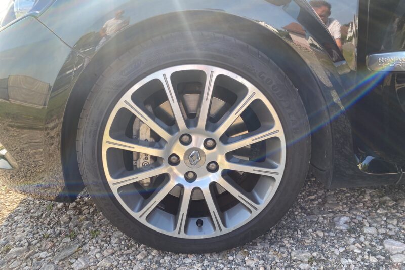 RENAULT CLIO III RS 2.0 16S 200ch Pack Luxe 