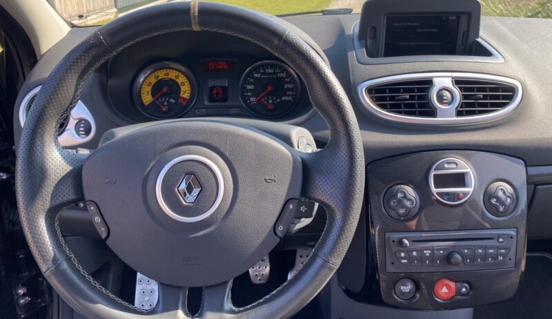 RENAULT CLIO III RS 2.0 16S 200ch Pack Luxe 