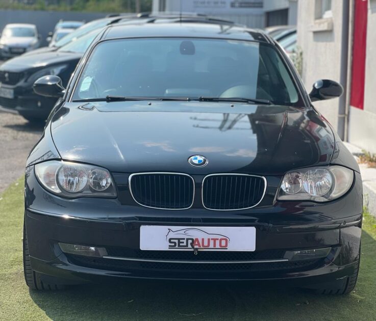 B.M.W. SERIE 1 2009