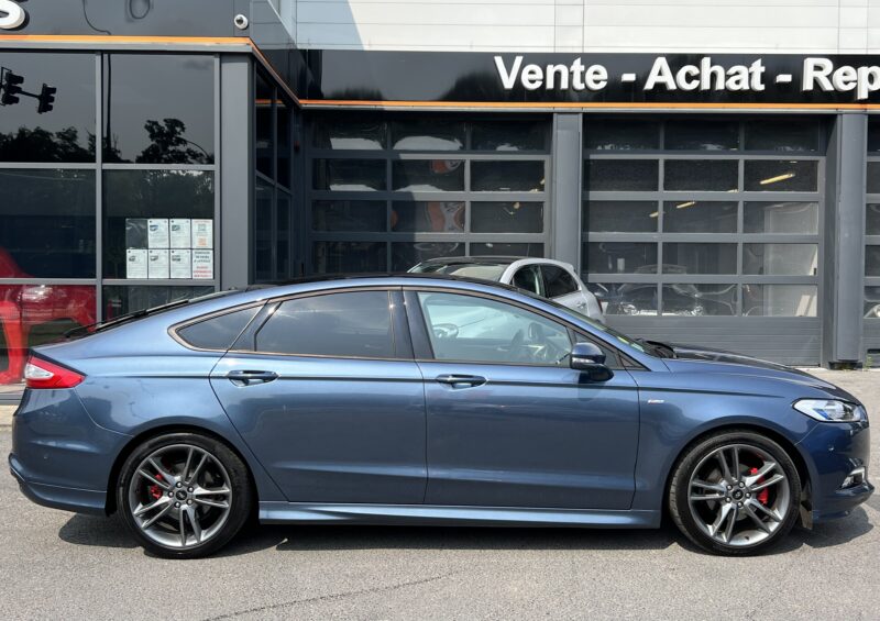 FORD MONDEO 4 IV ST-LINE 2.0 TDCI 150 Cv BVA TOIT PANORAMIQUE APPLE CARPLAY CAMERA - Garantie1an