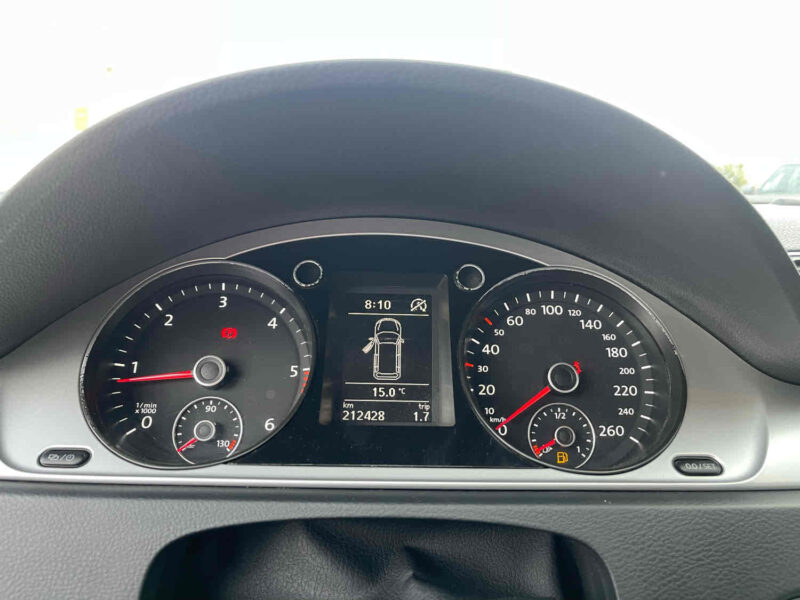 VOLKSWAGEN PASSAT B7 Variant 2013