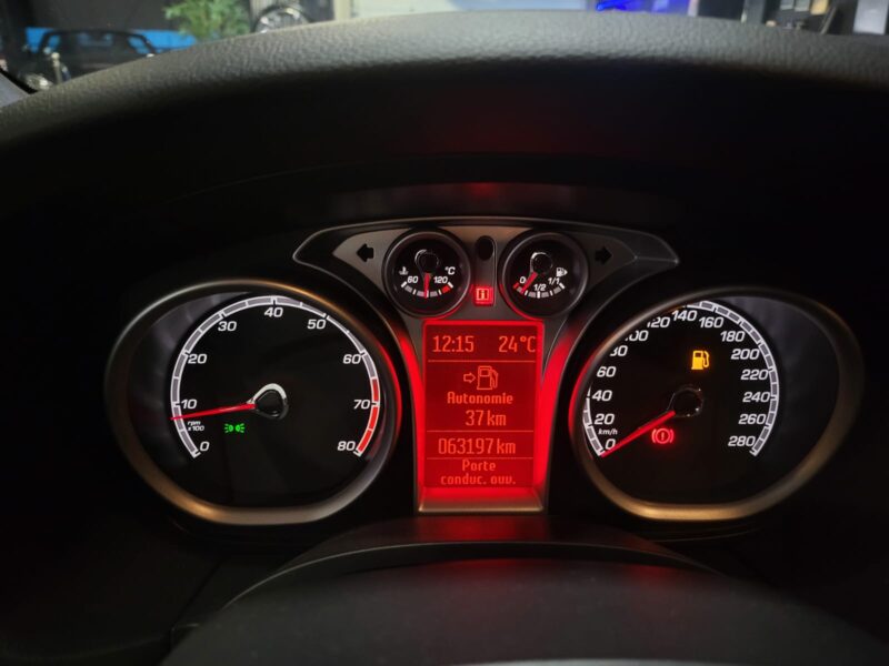 FORD FOCUS II RS 2.5 TURBO 305CV BVM6 3P // SIEGES BAQUET/SUIVI FORD/FACTURES D'ENTRETIEN