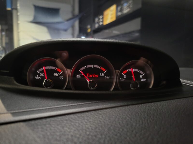 FORD FOCUS II RS 2.5 TURBO 305CV BVM6 3P // SIEGES BAQUET/SUIVI FORD/FACTURES D'ENTRETIEN