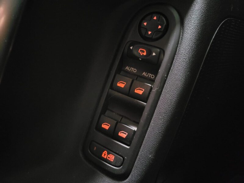 CITROEN C3 1.6 VTI 120CV EXCLUSIVE BOITE AUTO 5P // RADAR AR/PARFUM D'AMBIANCE/REGULATEUR