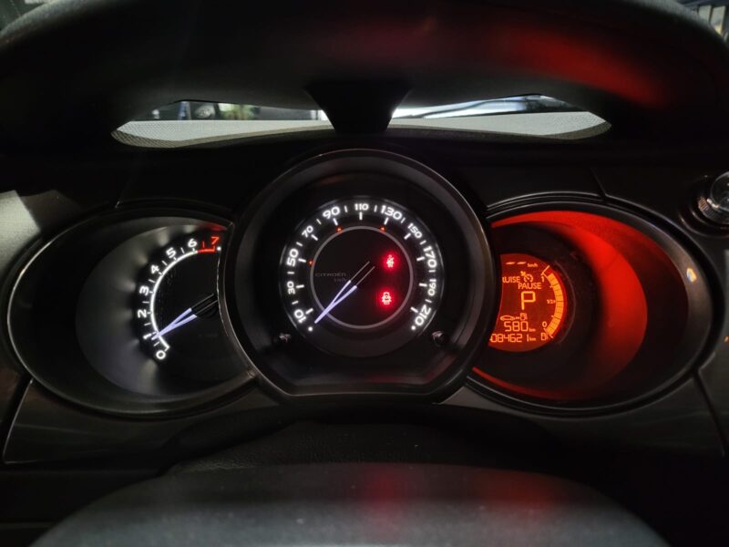 CITROEN C3 1.6 VTI 120CV EXCLUSIVE BOITE AUTO 5P // RADAR AR/PARFUM D'AMBIANCE/REGULATEUR