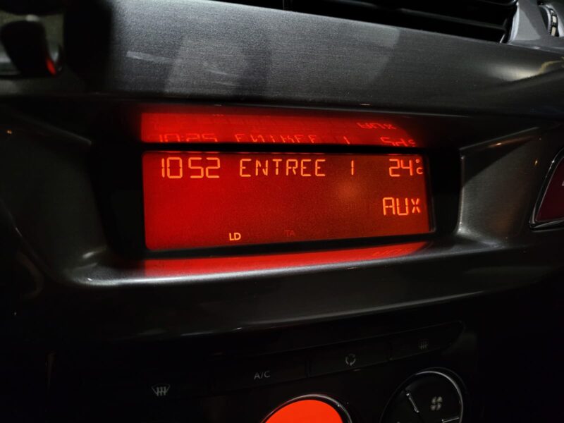 CITROEN C3 1.6 VTI 120CV EXCLUSIVE BOITE AUTO 5P // RADAR AR/PARFUM D'AMBIANCE/REGULATEUR