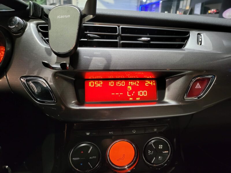 CITROEN C3 1.6 VTI 120CV EXCLUSIVE BOITE AUTO 5P // RADAR AR/PARFUM D'AMBIANCE/REGULATEUR