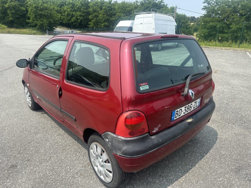 RENAULT TWINGO I 2004