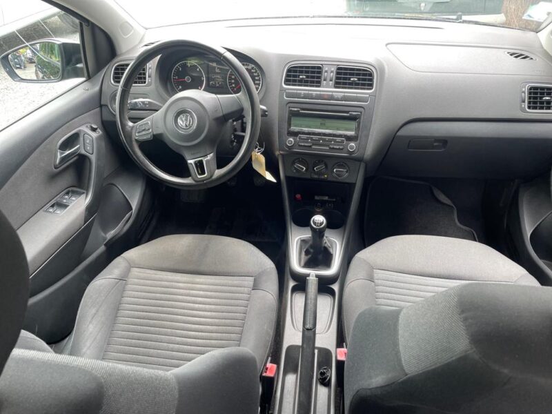 VOLKSWAGEN POLO V 2011