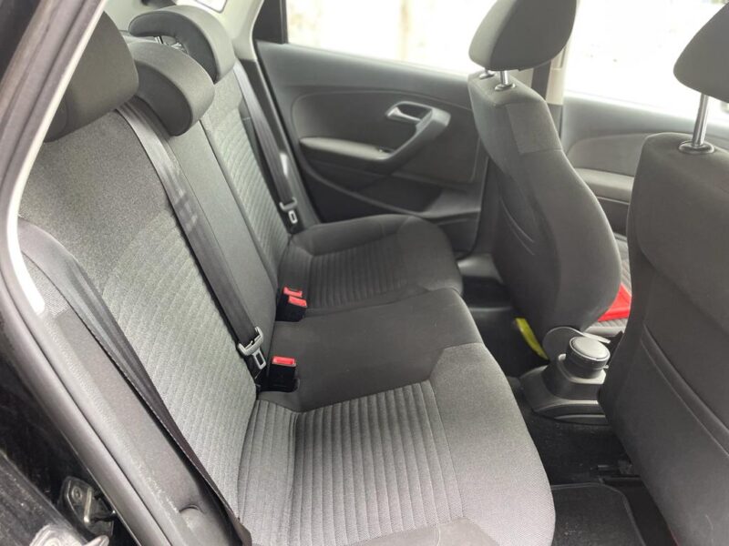 VOLKSWAGEN POLO V 2011