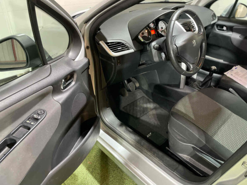 PEUGEOT 207 SW 2010 1.6 HDi 92cv