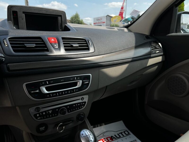 RENAULT MEGANE III 2010