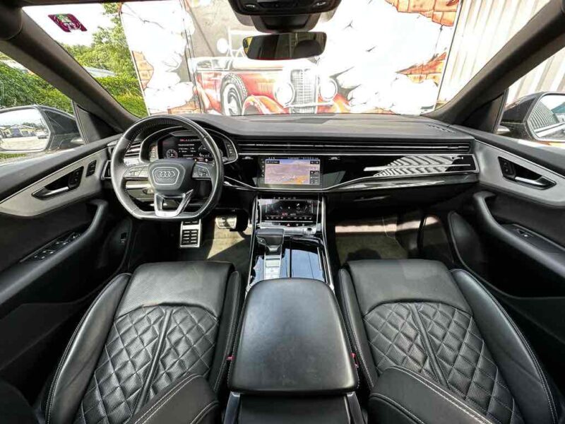 AUDI Q8 50 TDI 3.0 286cv S-LINE TVA /TOIT PANO/ ATTELAGE REPRISE POSSIBLE