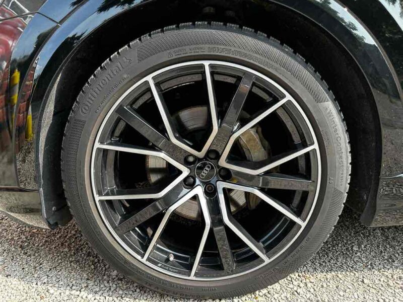 AUDI Q8 50 TDI 3.0 286cv S-LINE TVA /TOIT PANO/ ATTELAGE REPRISE POSSIBLE