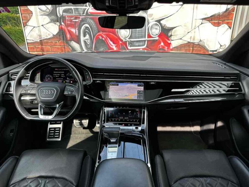 AUDI Q8 50 TDI 3.0 286cv S-LINE TVA /TOIT PANO/ ATTELAGE REPRISE POSSIBLE