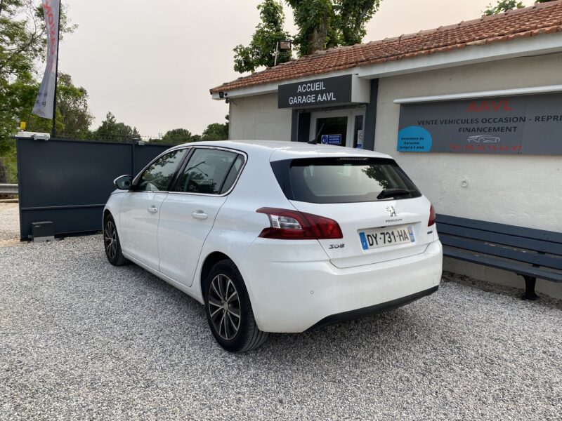 PEUGEOT 308 II 2015