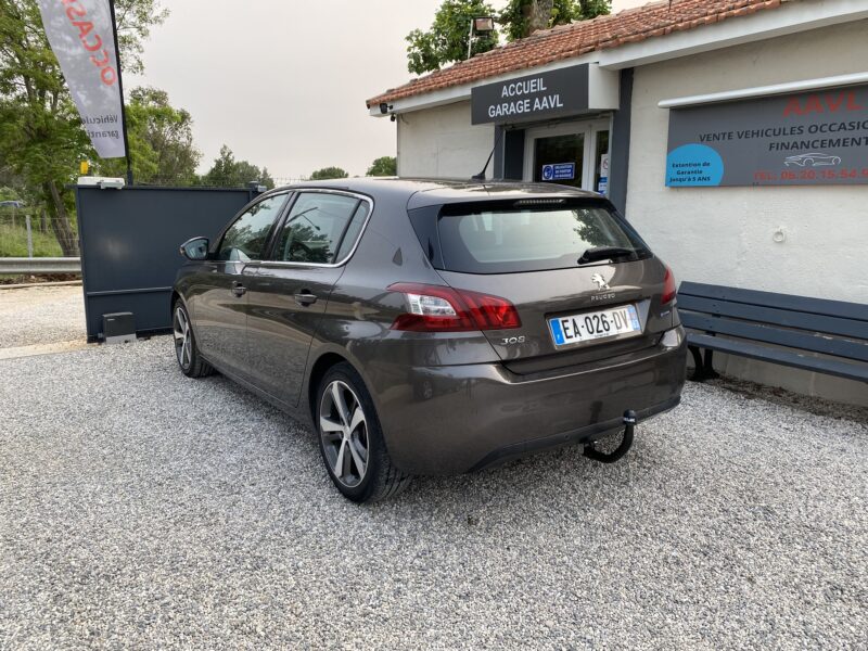 PEUGEOT 308 II 2015