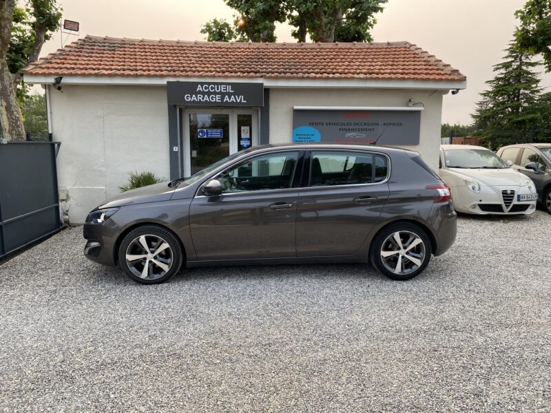 PEUGEOT 308 II 2015