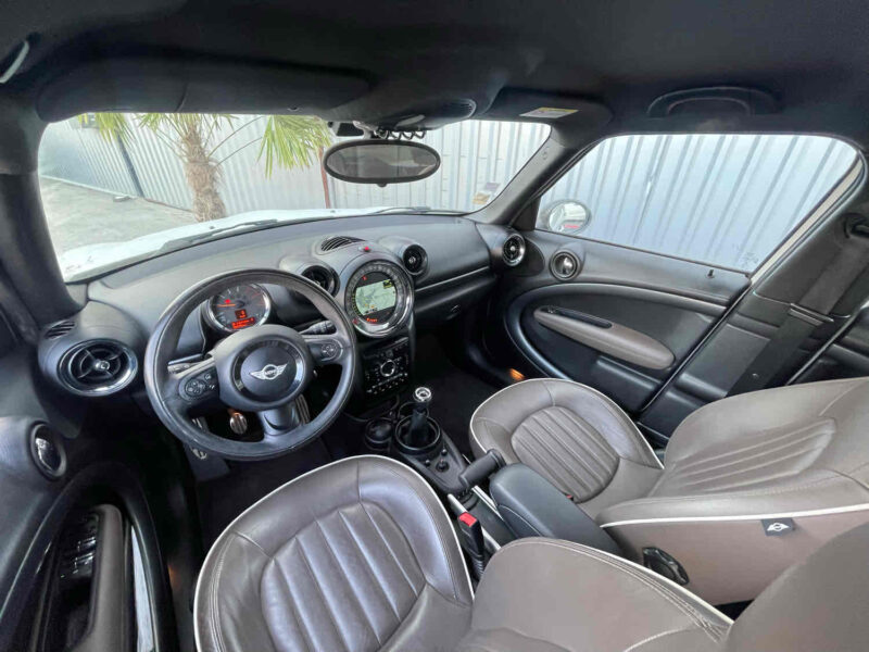 MINI MINI COUNTRYMAN 2014