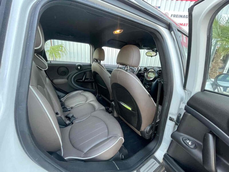 MINI MINI COUNTRYMAN 2014