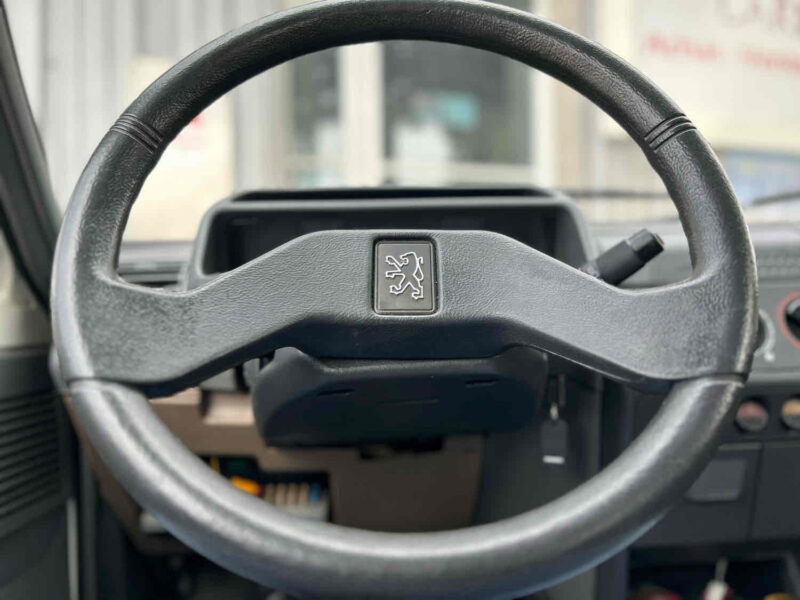 PEUGEOT 205 1991