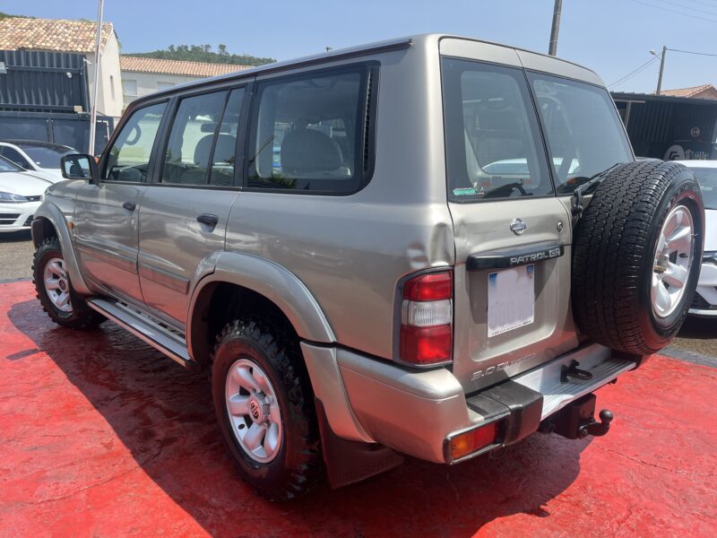 NISSAN PATROL 2001