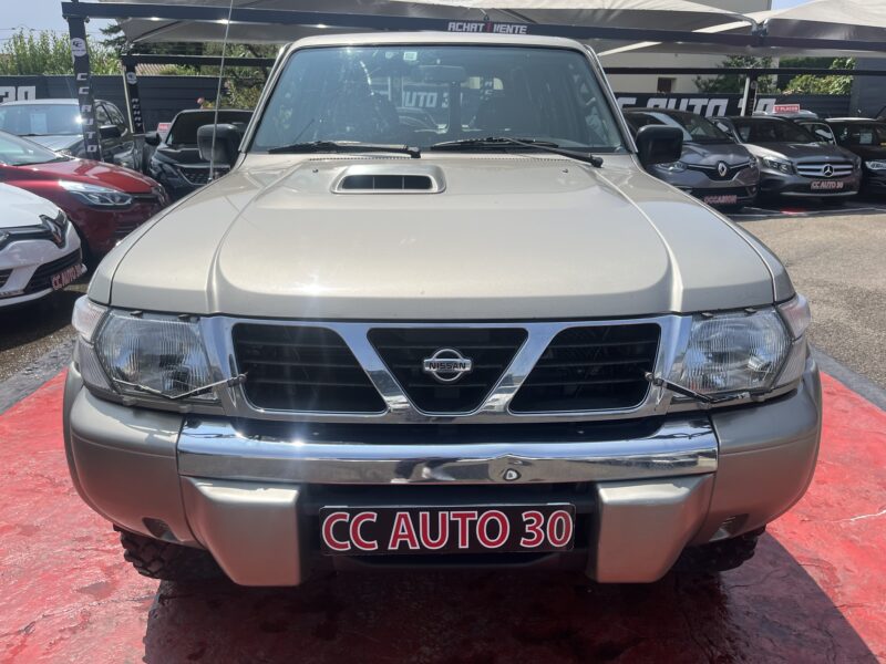 NISSAN PATROL 2001