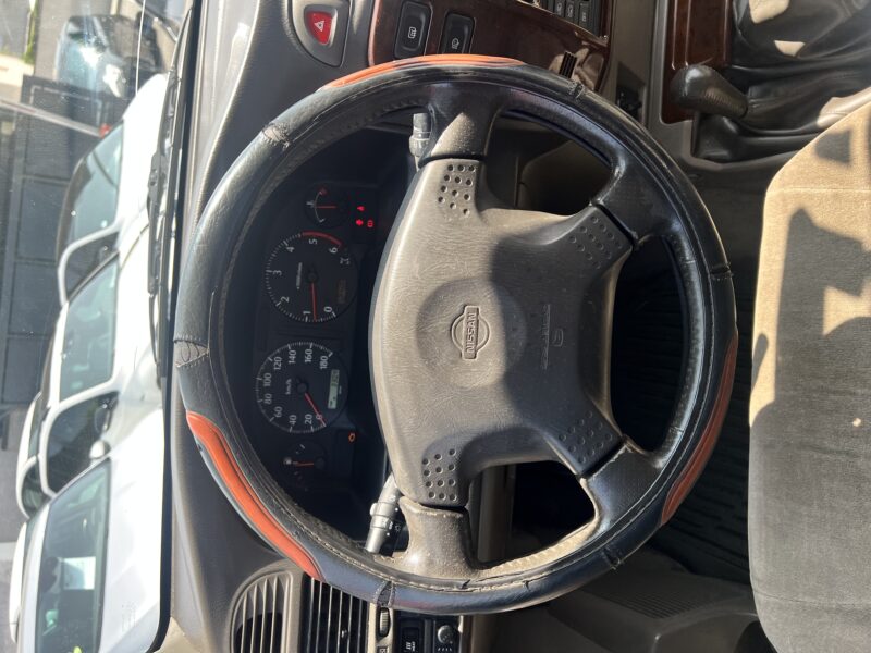 NISSAN PATROL 2001