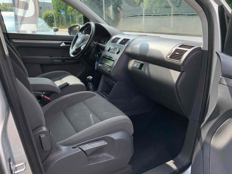 VOLKSWAGEN TOURAN 1.6TDI 105CV