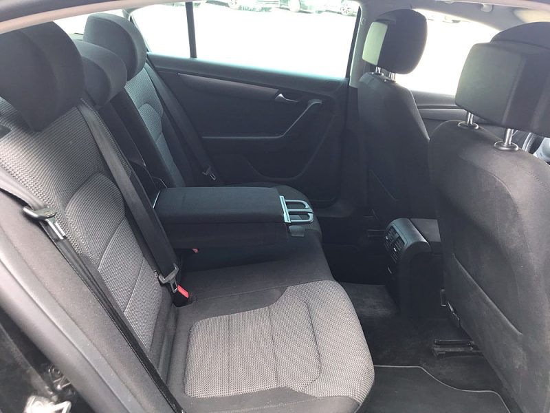 VOLKSWAGEN PASSAT B7 - 2.0 TDI 140 cv BLUEMOTION TECHNOLOGY CARAT 