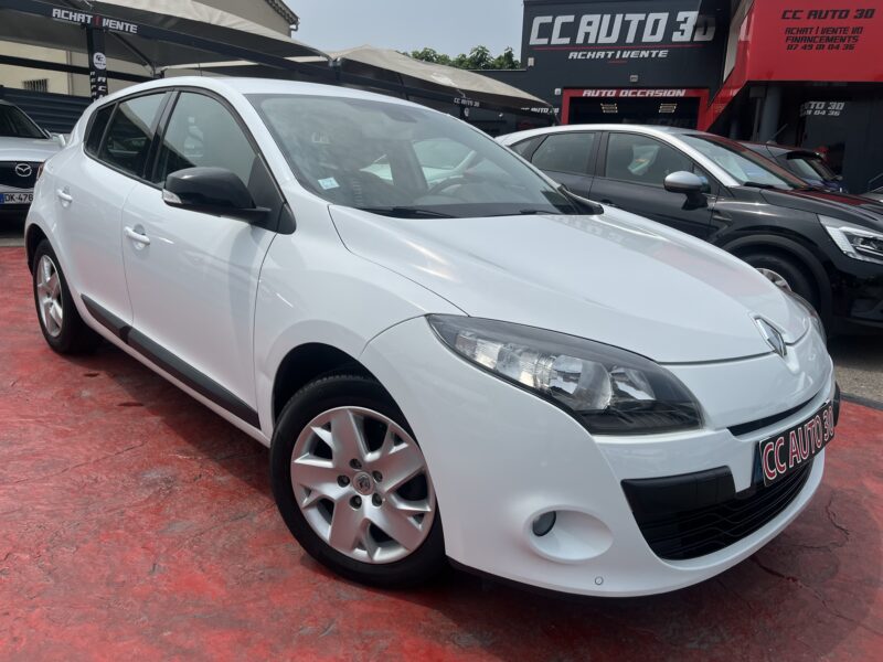 RENAULT MEGANE III 2011