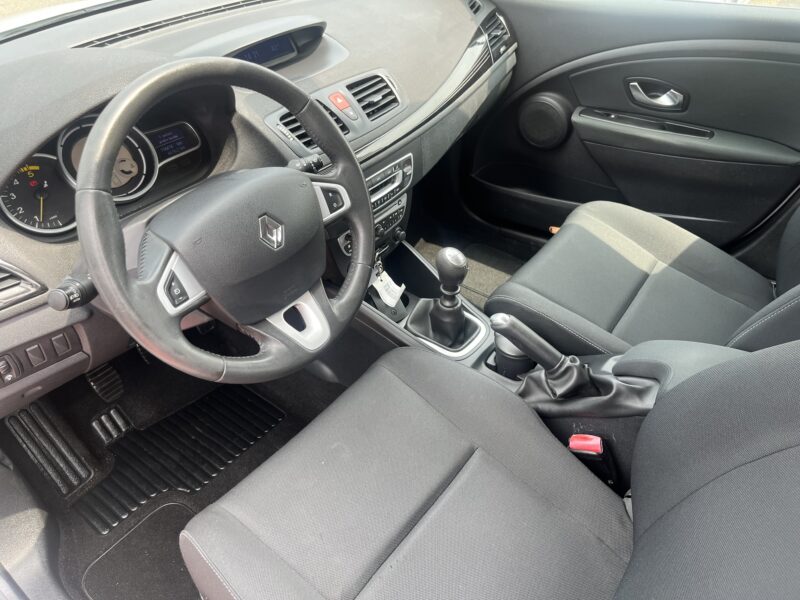 RENAULT MEGANE III 2011