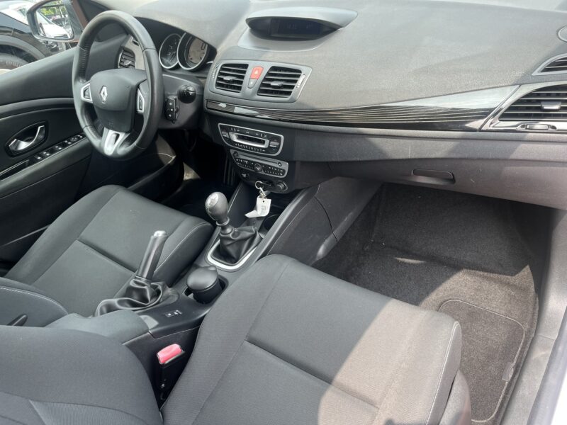 RENAULT MEGANE III 2011