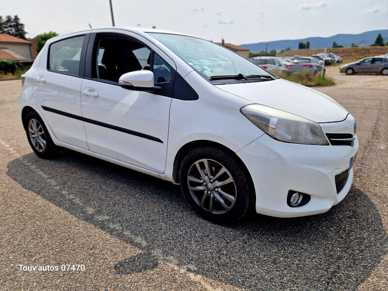 TOYOTA YARIS 1.4D 90 CV