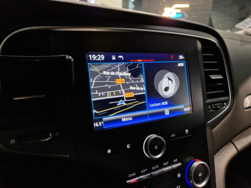 RENAULT MEGANE IV 1.2 TCe 130cv Intens BVM6 // 4 PNEUS NEUF/ENTRETIEN A JOUR/HISTORIQUE DISPONIBLE