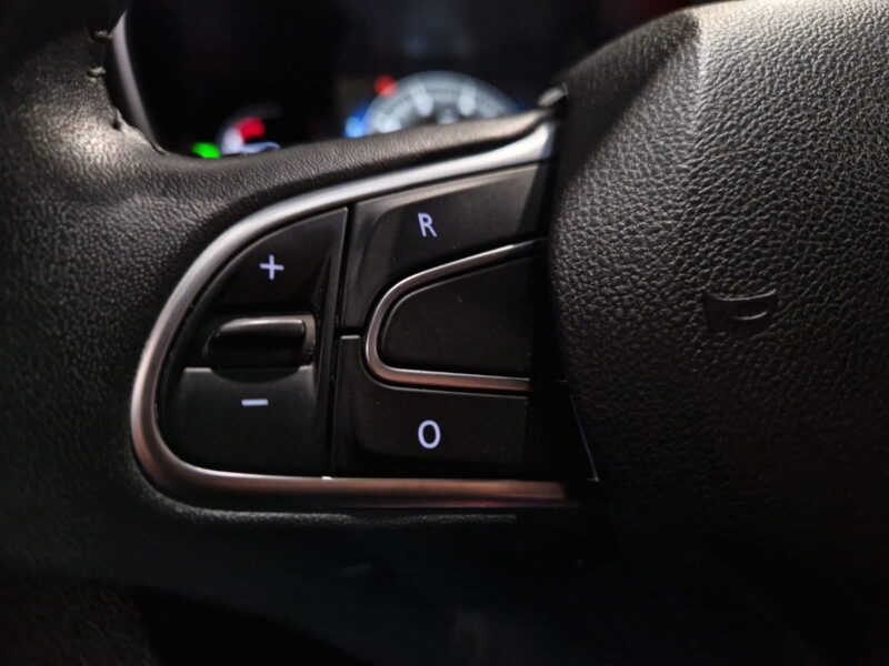 RENAULT MEGANE IV 1.2 TCe 130cv Intens BVM6 // 4 PNEUS NEUF/ENTRETIEN A JOUR/HISTORIQUE DISPONIBLE