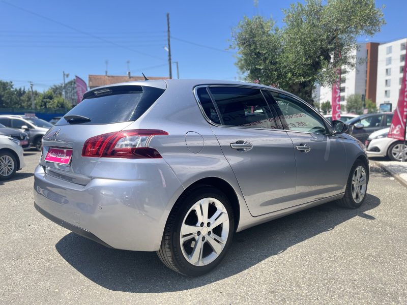 PEUGEOT 308 II  2015
