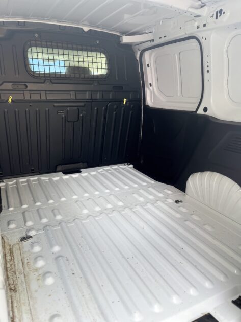 PEUGEOT PARTNER  2019