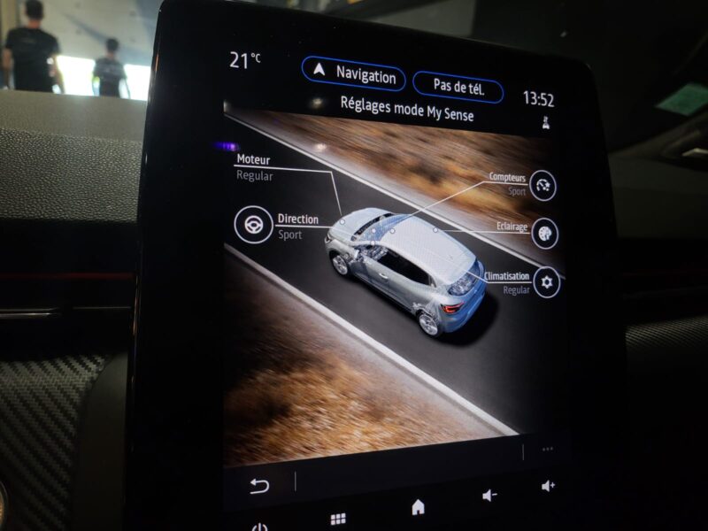 RENAULT CLIO V 1.0 TCe 100cv RS Line 5p // CAMERA 360°/PARK ASSIST/REGULATEUR ADAPTATIF