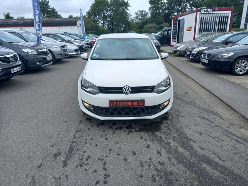 VOLKSWAGEN POLO V 2014