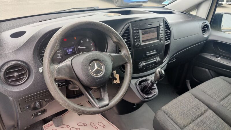 MERCEDES VITO 111 CDI 114cv BVM 6 PLACES